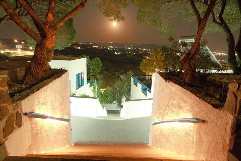 Agnanti Hotel Adamantas  Exterior photo