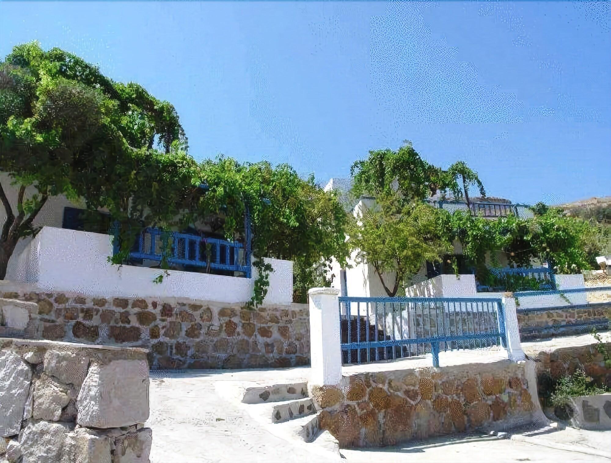 Agnanti Hotel Adamantas  Exterior photo